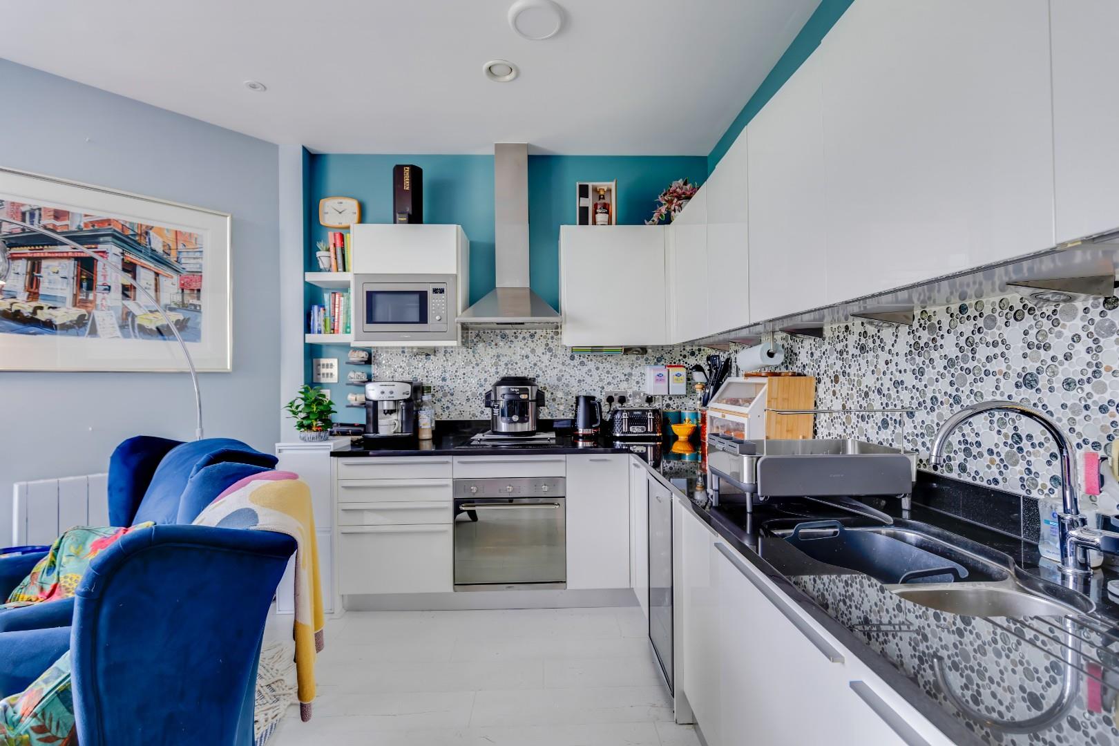 20 Headlands, Hayes Point, Hayes Road, Sully, CF64 5QH